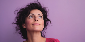 Cremas efectivas para reducir arrugas del contorno de ojos